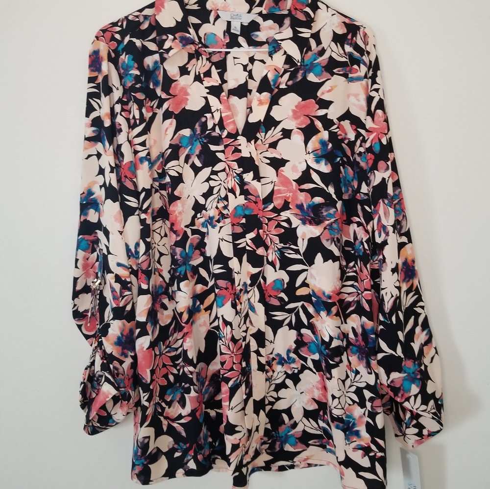 Croft & Barrow XL watercolor NWT button front top
